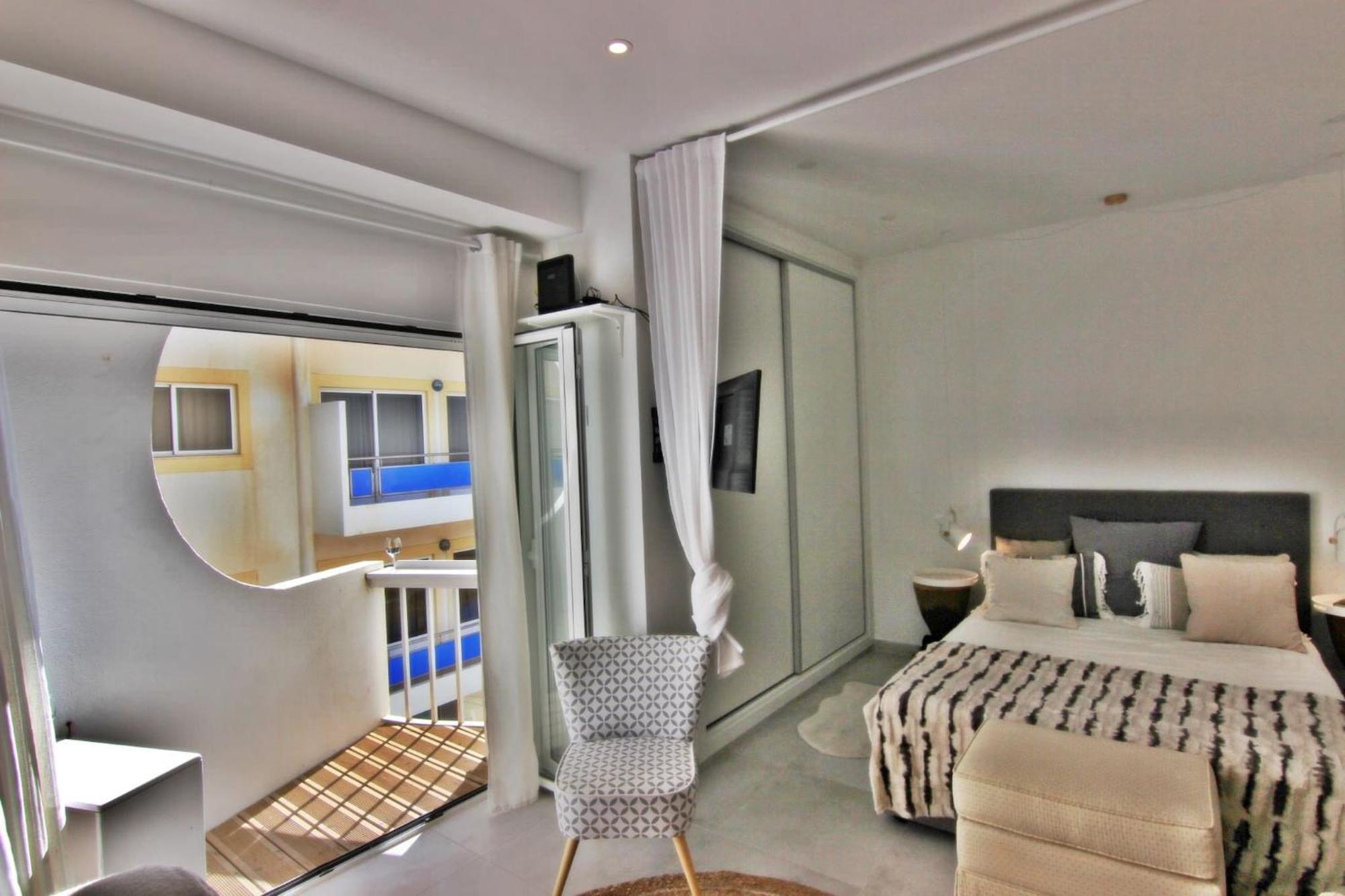 Quarteira Mar - Beach Front Exterior photo